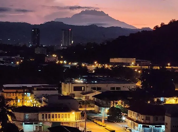 Mt Kinabalu , Sea View & Sunset Living , Aru Suites , Borneo
